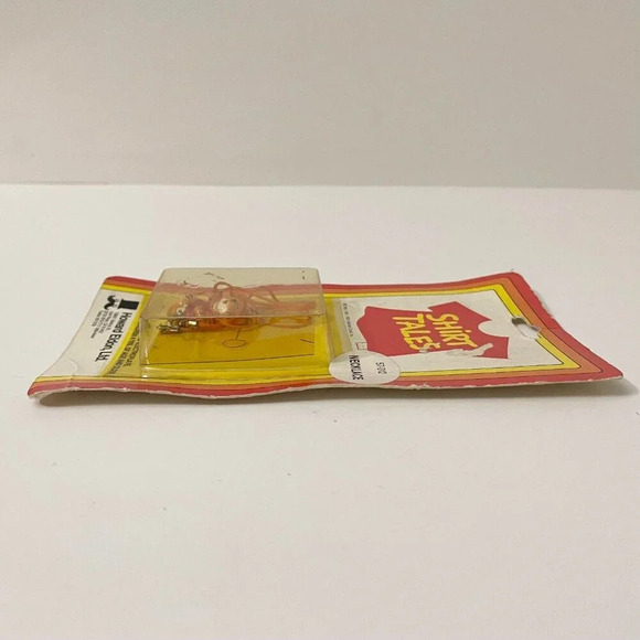 Vintage 1982 Shirt Tales The Tiger Plastic Necklace Hallmark Cards Damaged - Picture 11 of 15